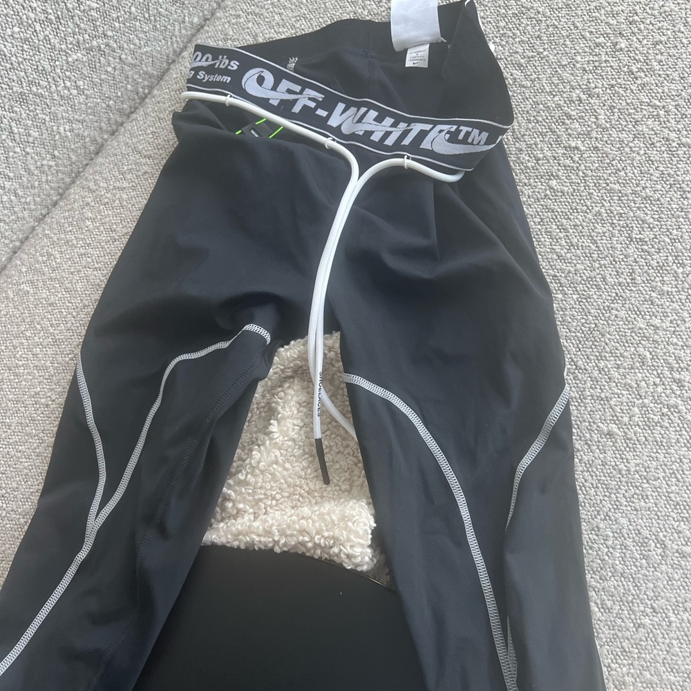 Off white leggings